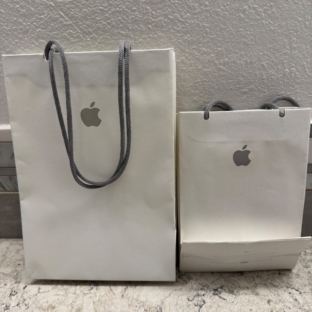 Apple Bundle 2 White Gray Sturdy Matte Paper Gift Shopping Baag Empty tote bag - Picture 6 of 7